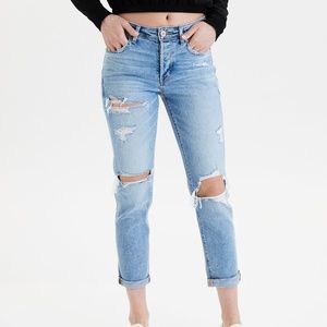 AE STRETCH TOMGIRL JEAN, Size 10.